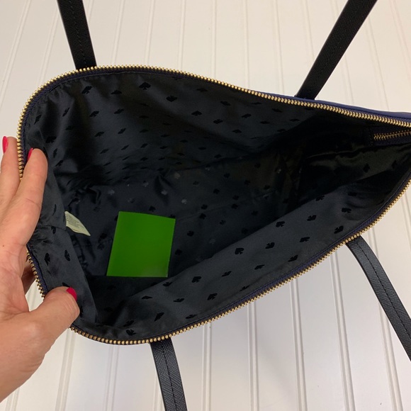 New kate spade navy nylon zipper tote - Picture 4 of 4